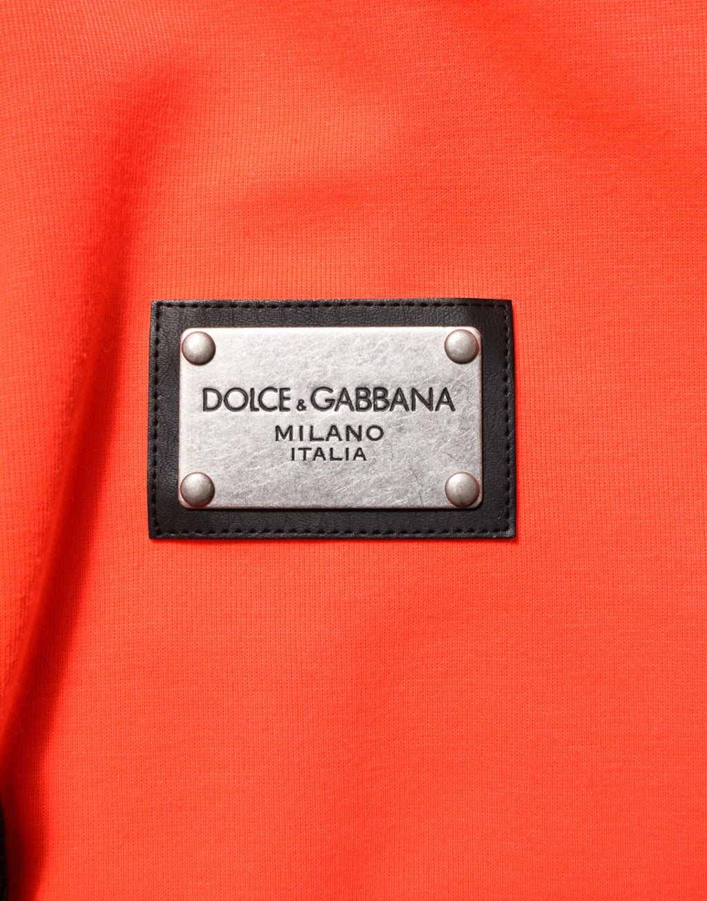Rot leuchtender Kapuzenpullover mit Logo-Patch aus Polyester