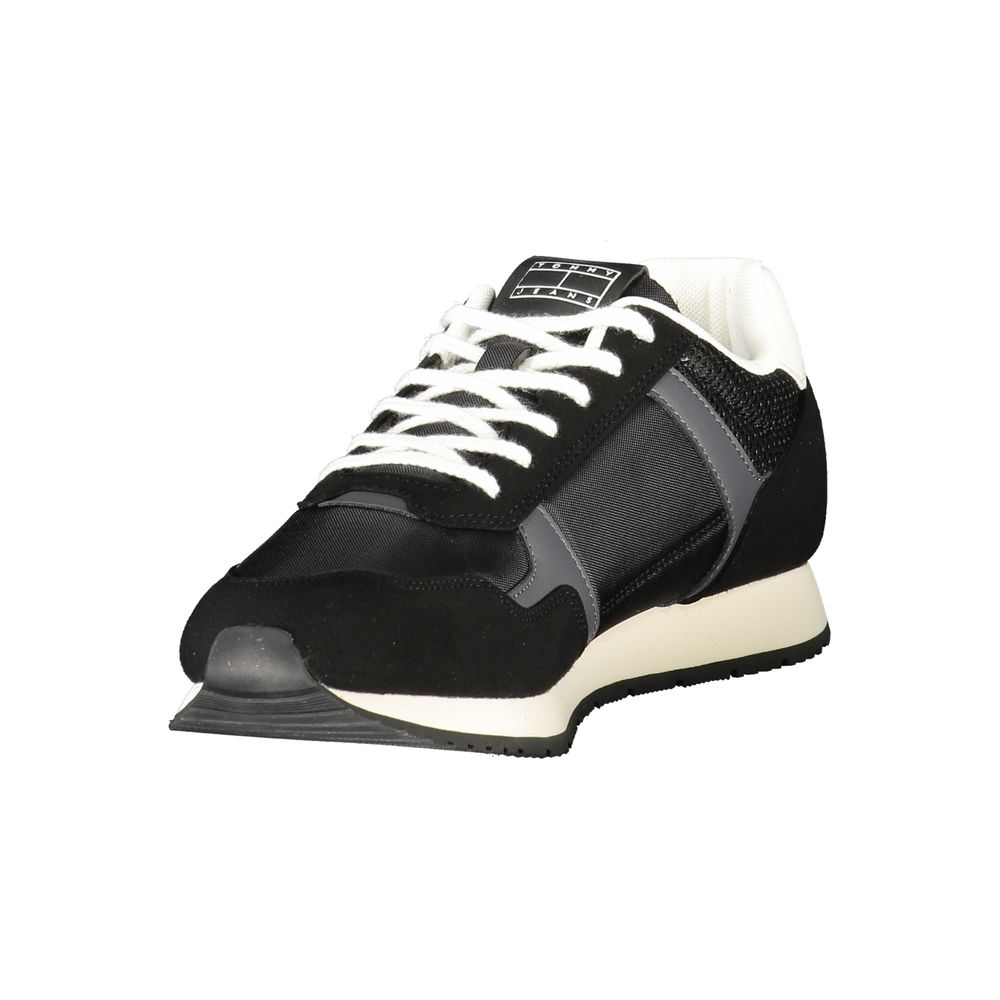 Schwarzer Polyurethan-Herrensneaker