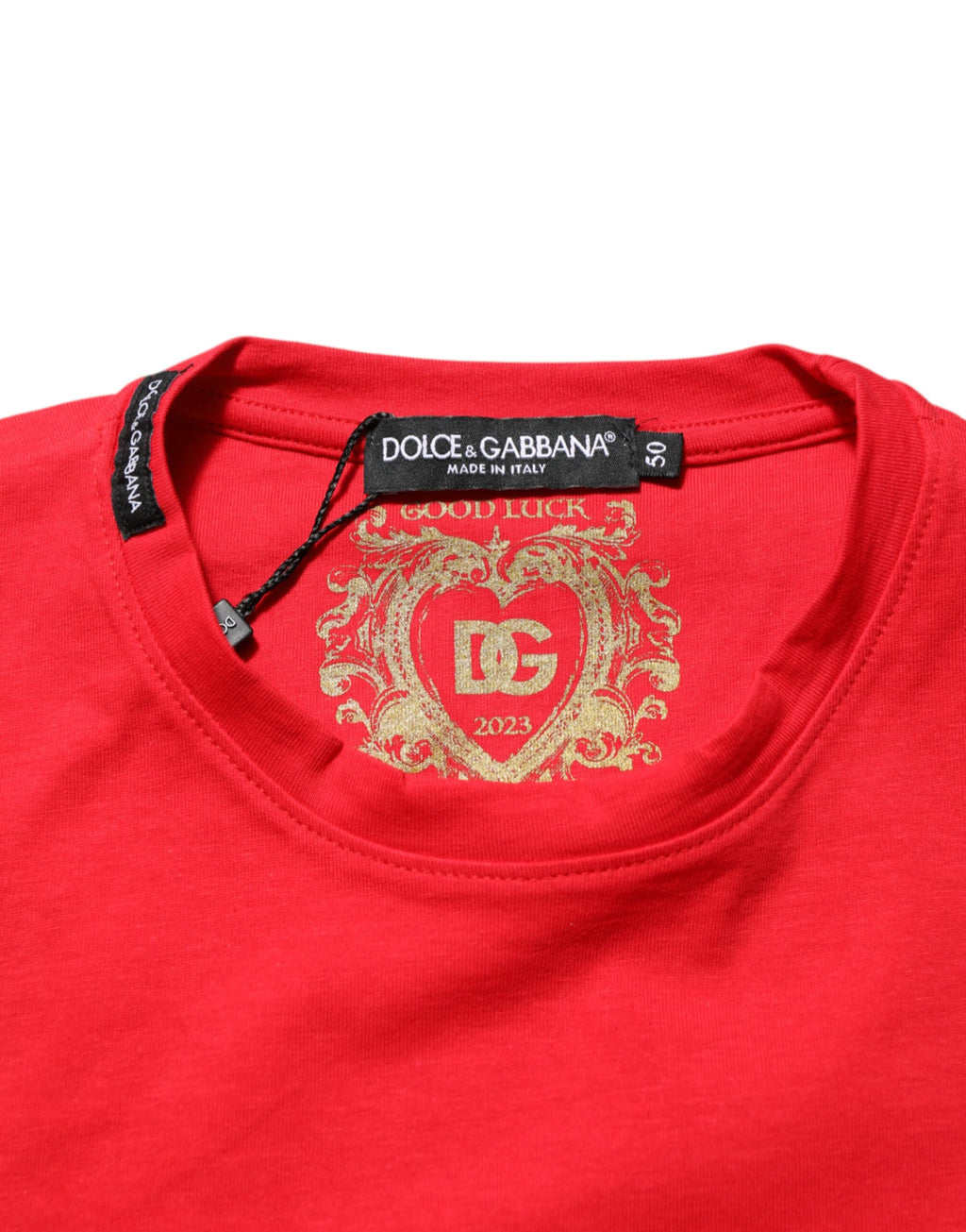Rotes Goodluck 2023 Baumwoll-T-Shirt mit Rundhalsausschnitt