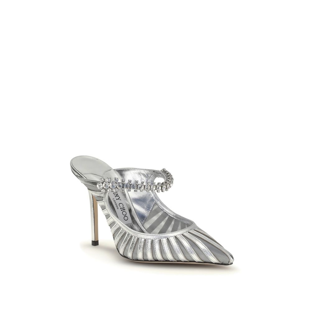 Silberne Pumps aus Leder mit hohem Absatz