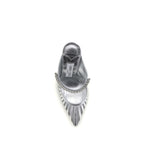 Silberne Pumps aus Leder mit hohem Absatz