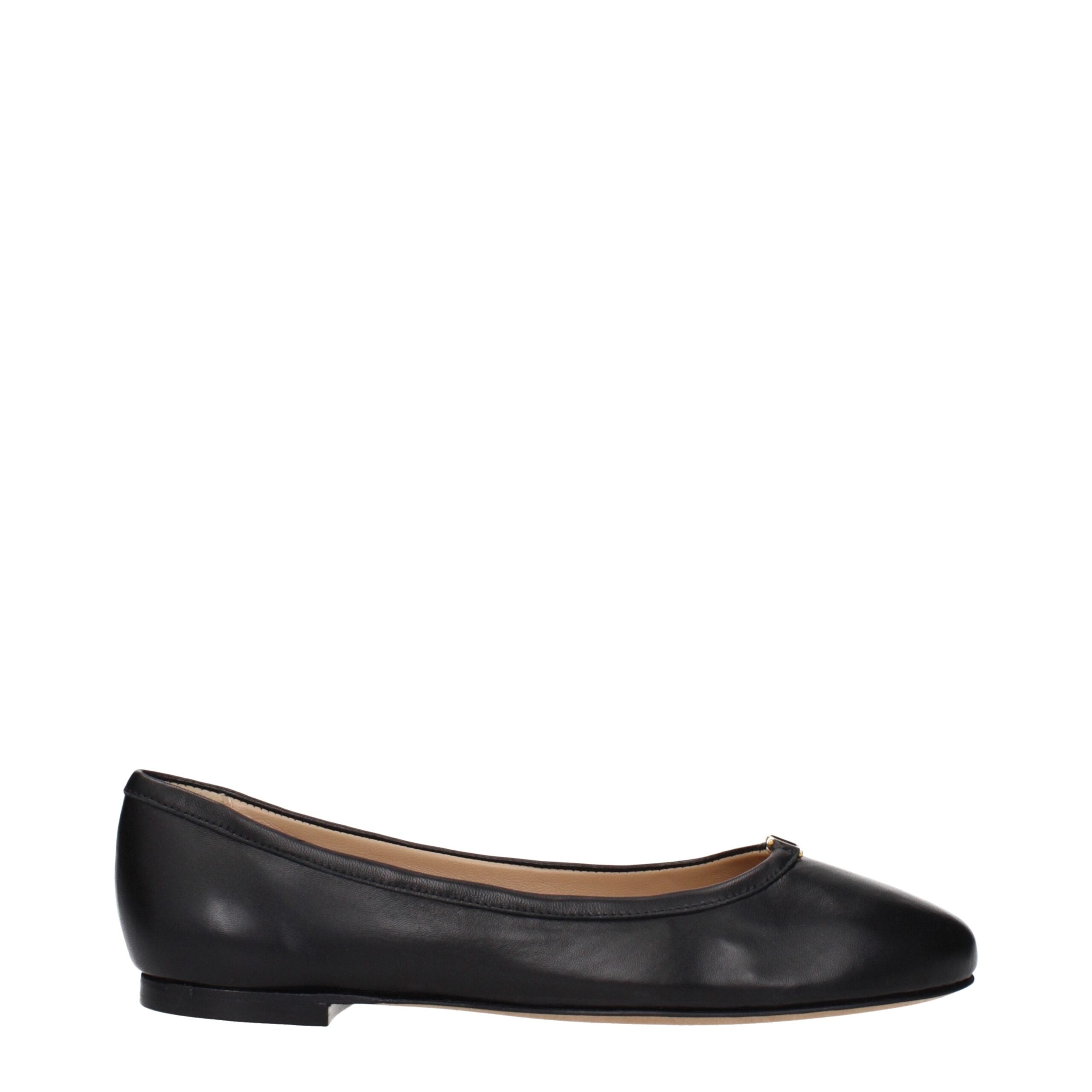 Ballerinas aus schwarzem Leder