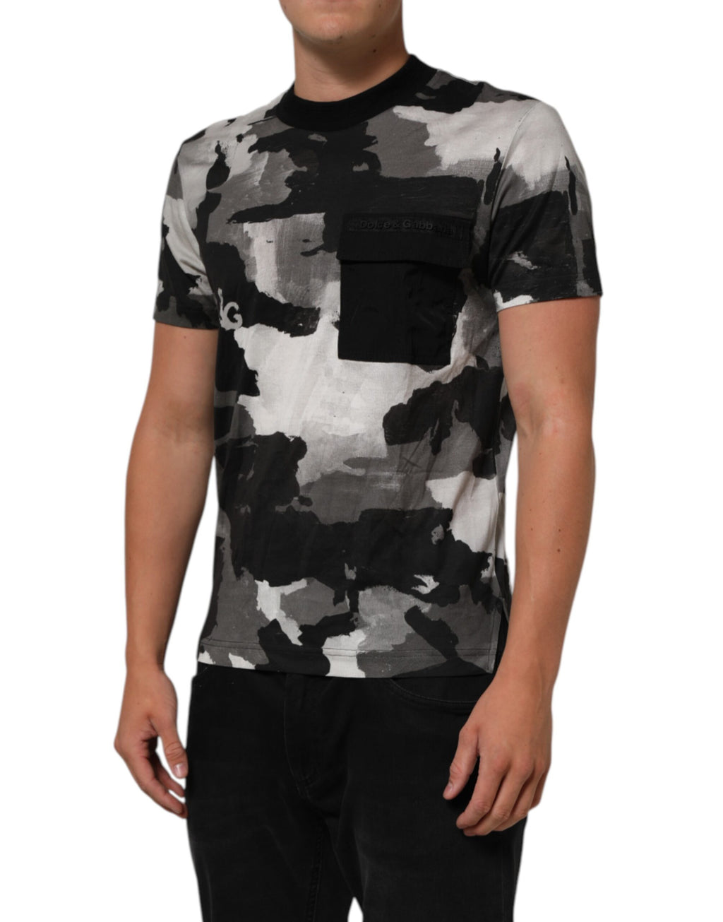 Herren-T-Shirt mit kurzen Ärmeln und mehrfarbigem Tarnmuster