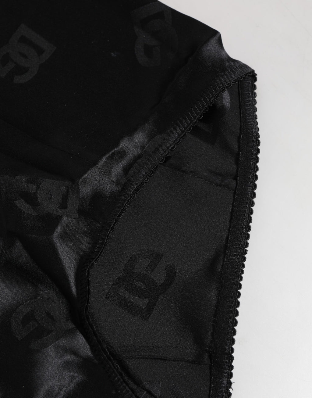 Schwarzes Seiden-Stretch-Miederhöschen mit hoher Taille