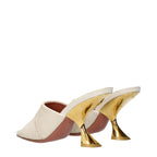 Beige Stoffhausschuhe