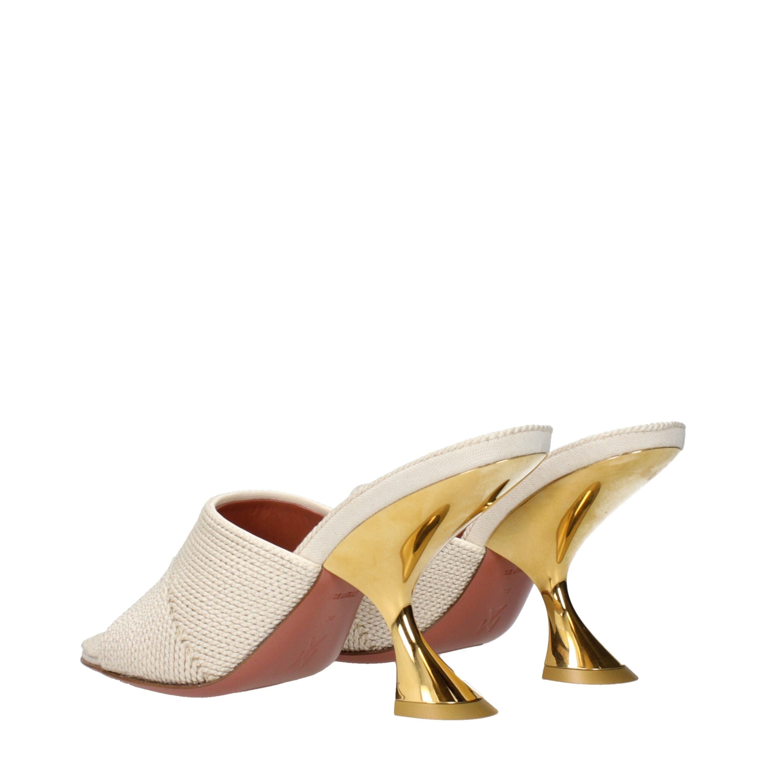 Beige Stoffhausschuhe
