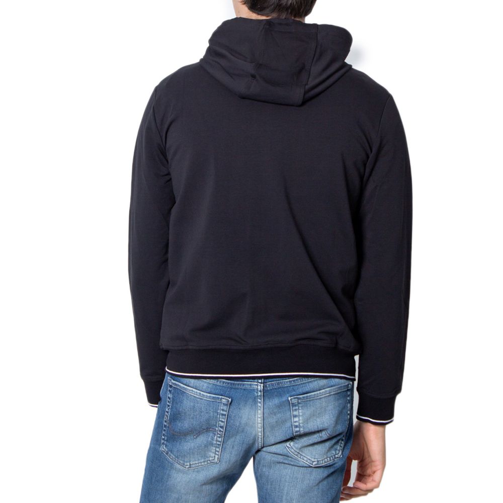 Schwarzer Kapuzenpullover aus Baumwolle