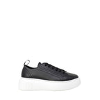 Schwarze Sneaker aus Kunstleder