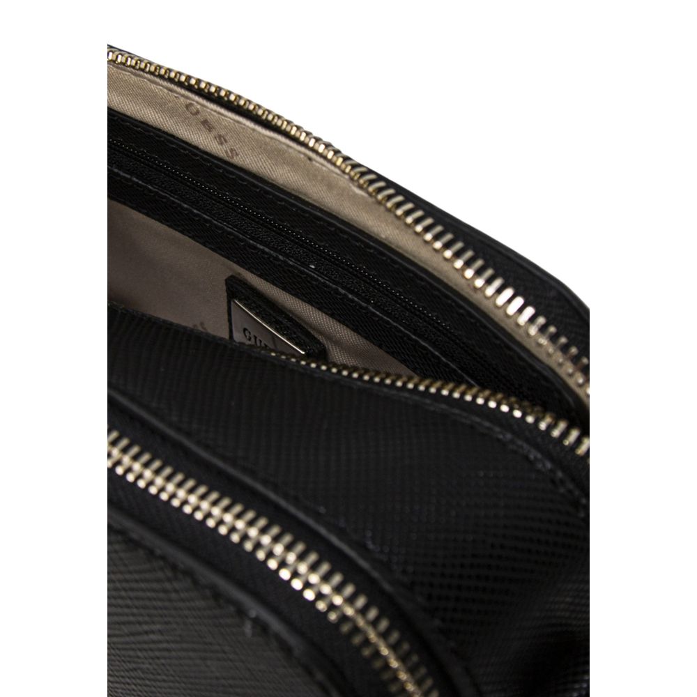 Handtasche aus schwarzem Polyethylen