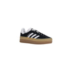 Sneakers aus schwarzem Wildleder, niedrig geschnitten