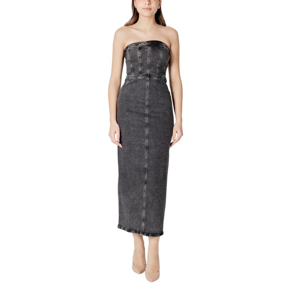 Schwarzes Midikleid aus Baumwolle