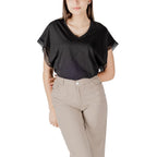 Schwarzes Baumwoll-T-Shirt