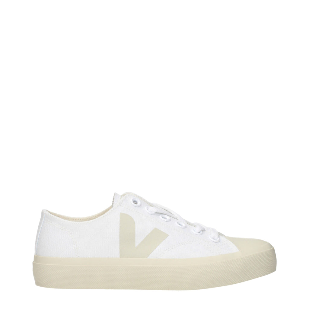 Weiße niedrige Sneakers aus Stoff