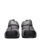 Schwarze Baumwoll-Sneaker
