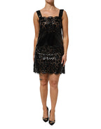 Schwarzes ausgestelltes Minikleid mit Cut-Outs