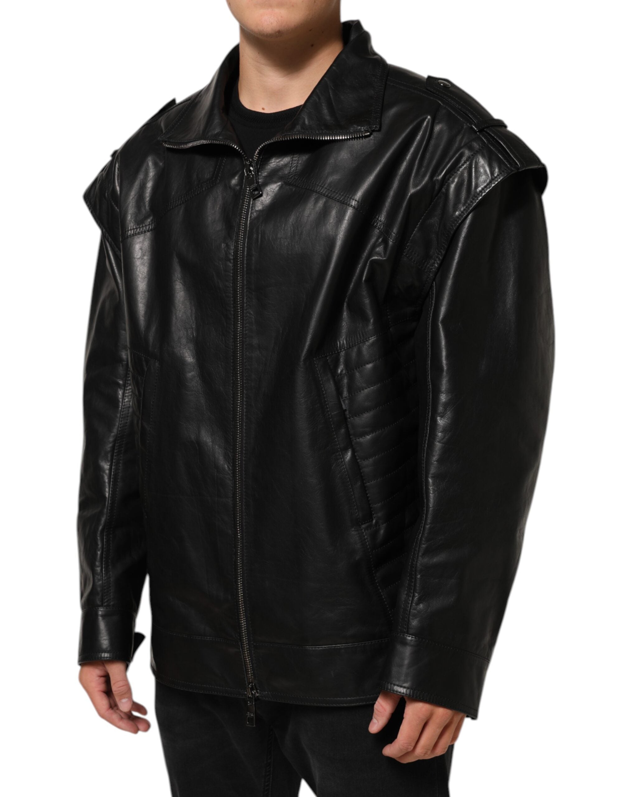 Schwarze Leder-Bikerjacke mit durchgehendem Reißverschluss