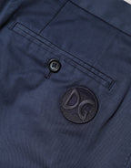 Bermuda-Shorts aus Stretch-Baumwolle mit mittlerer Bundhöhe, blau