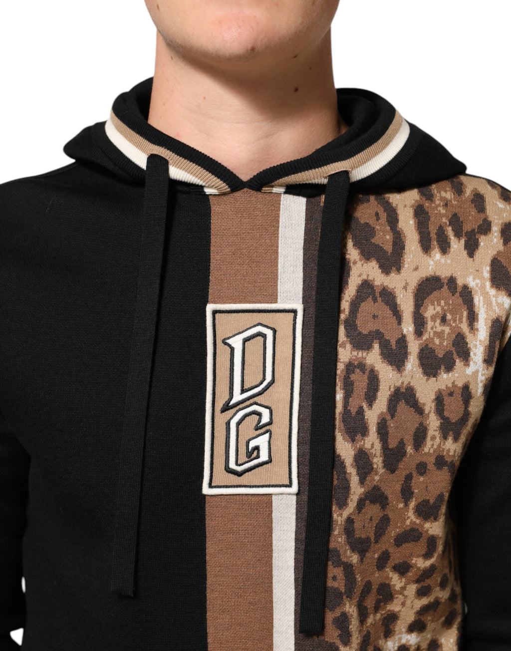 Kapuzenpullover mit schwarzem Leoparden-Logo