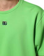 Grünes T-Shirt mit Rundhalsausschnitt und kurzen Ärmeln, mit Logo