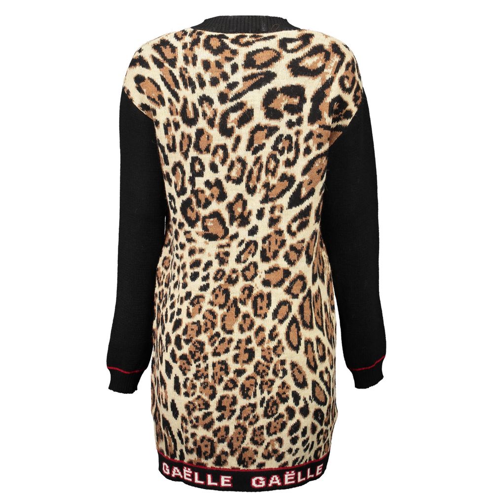 Beiges Damenkleid aus Wolle
