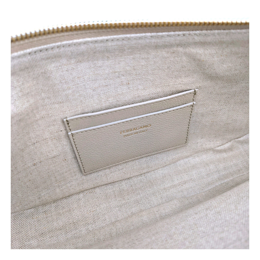 Schultertasche aus grauem Leder
