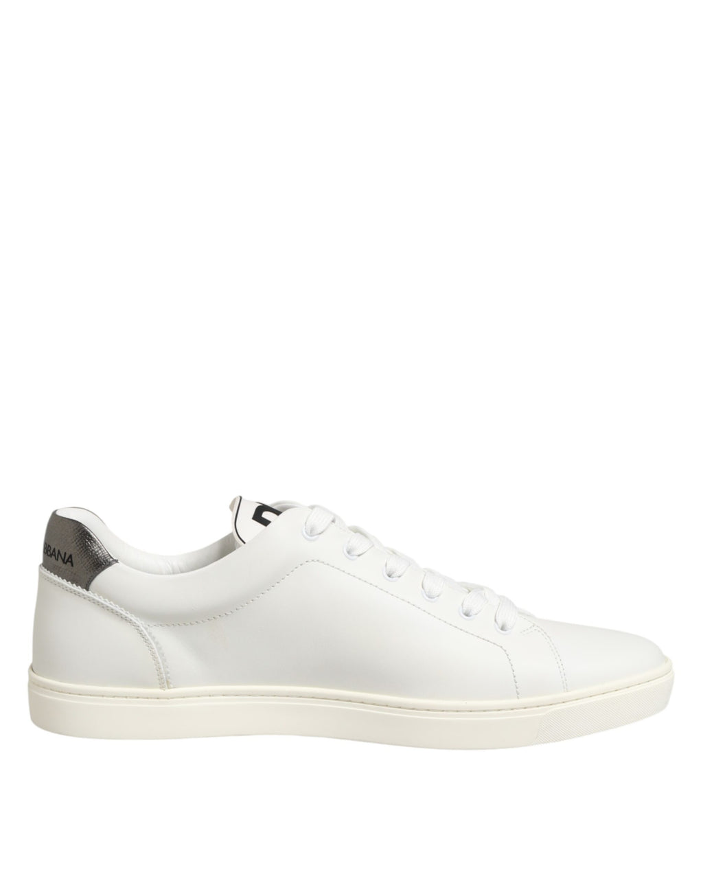 Weiße Leder-Sneaker mit Herzapplikation