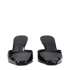 Schwarze flache Ledersandalen