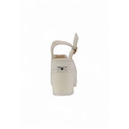 Beige Wildleder-Pumps mit hohem Absatz