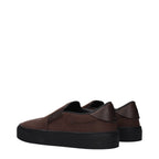 Braune Slipper aus Leder