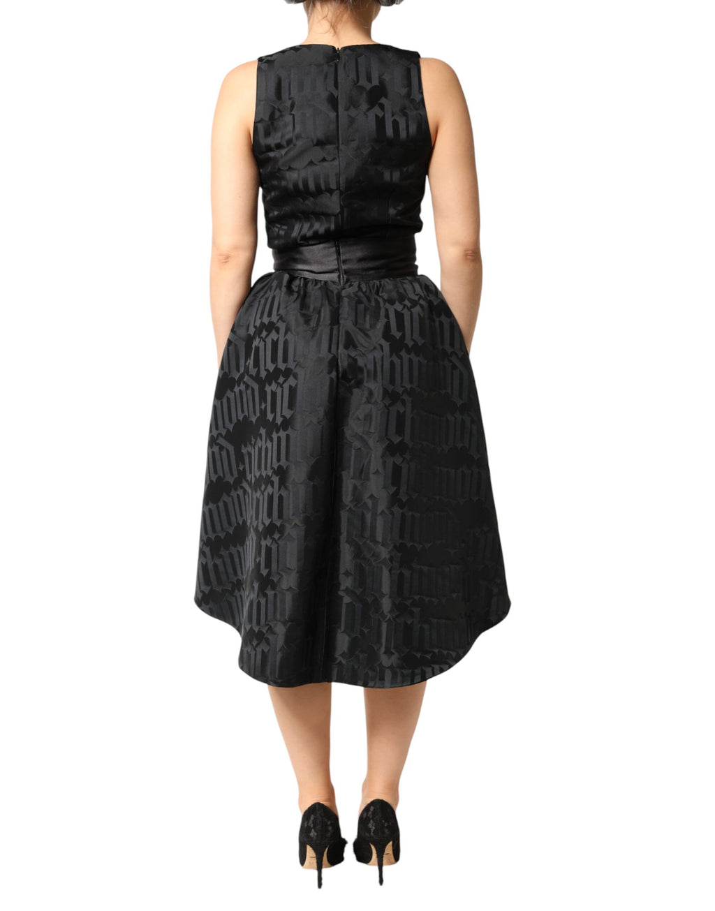 Schwarzes, ärmelloses 2-teiliges Kleid aus Jacquard mit tiefem V-Ausschnitt