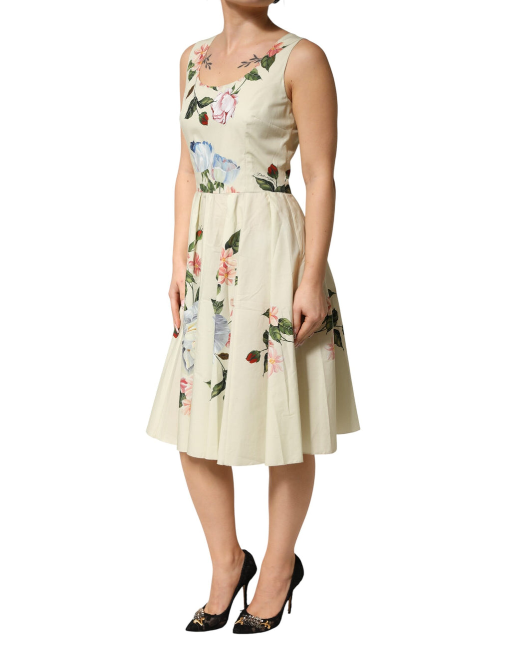 Beiges ärmelloses A-Linien-Kleid mit Blumenmuster
