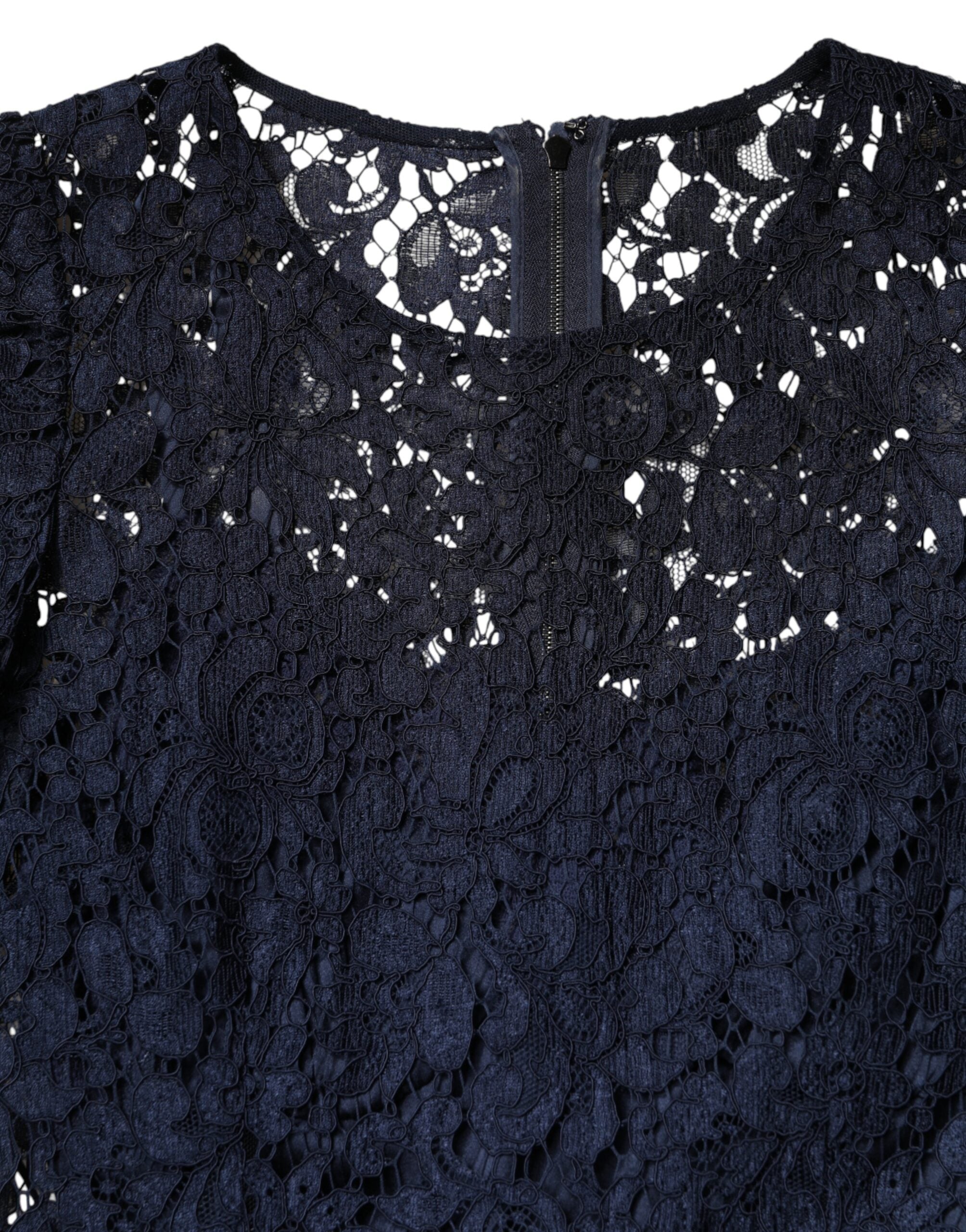 Blaues A-Linien-Kleid mit Rüschen und Knielänge