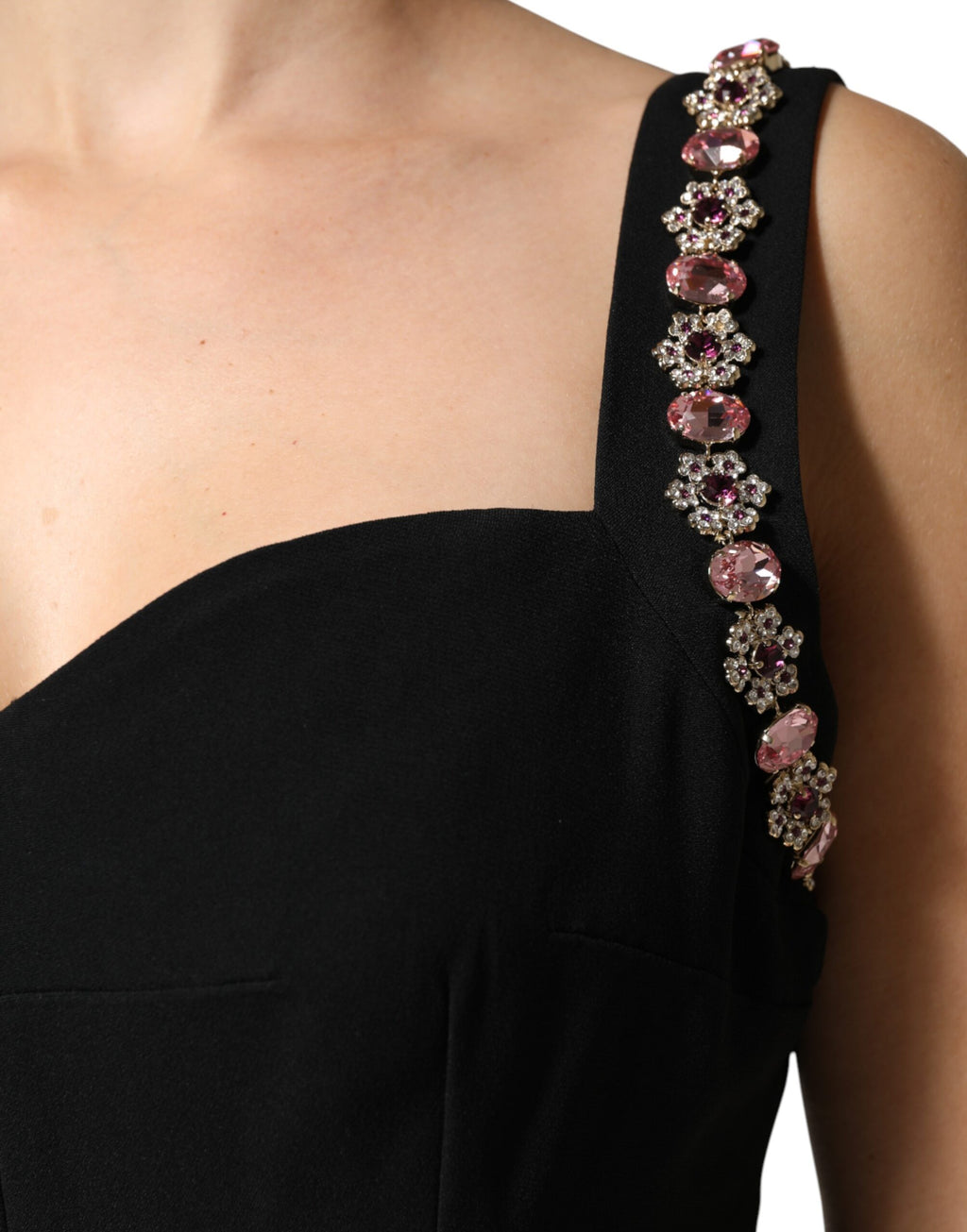 Abito lungo bodycon nero decorato