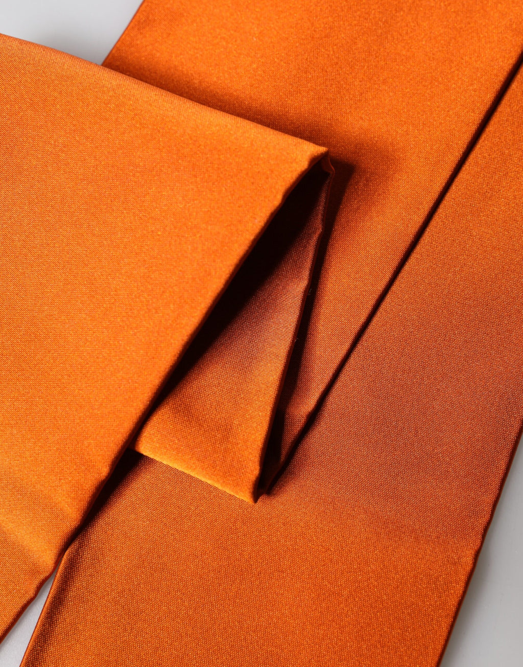 Oranger Seidenfransen-Halswickel-Foulard-Schal