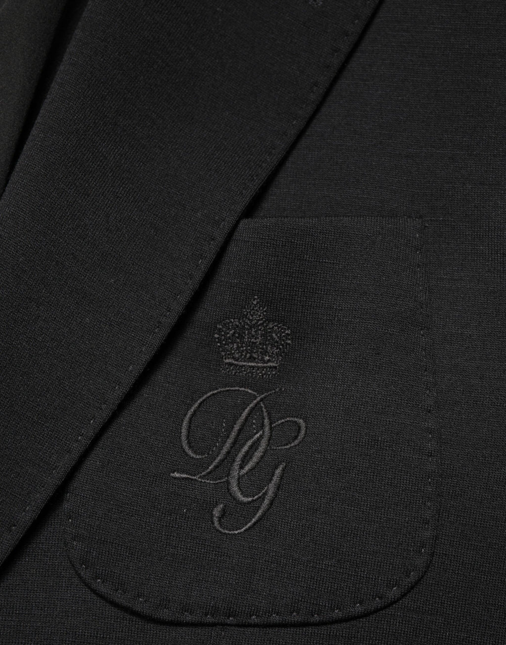 Schwarzer Einreiher-Blazer aus Wolle mit 2 Knöpfen