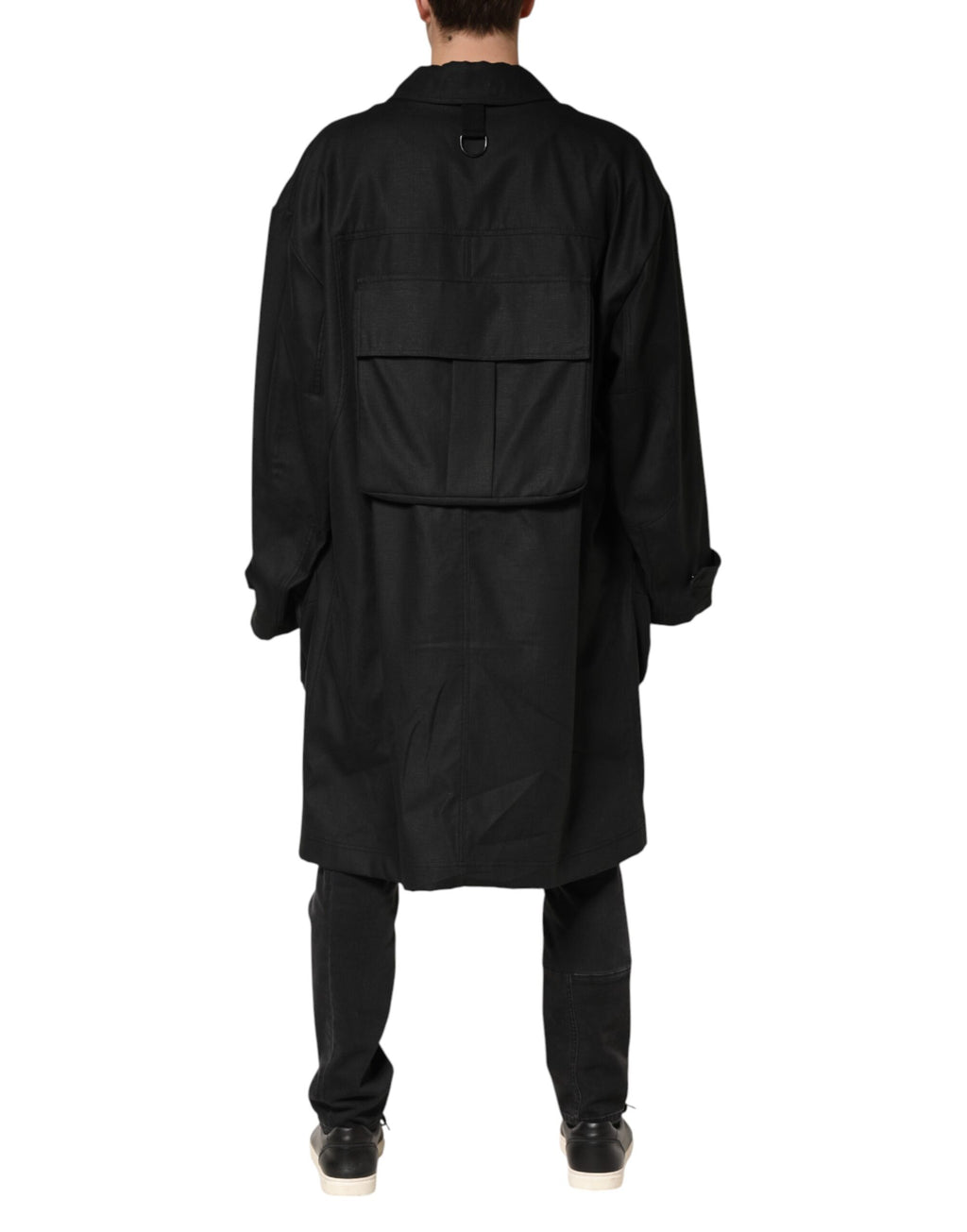 Schwarze Trenchcoat-Jacke mit Kragen und aufgesetzten Taschen